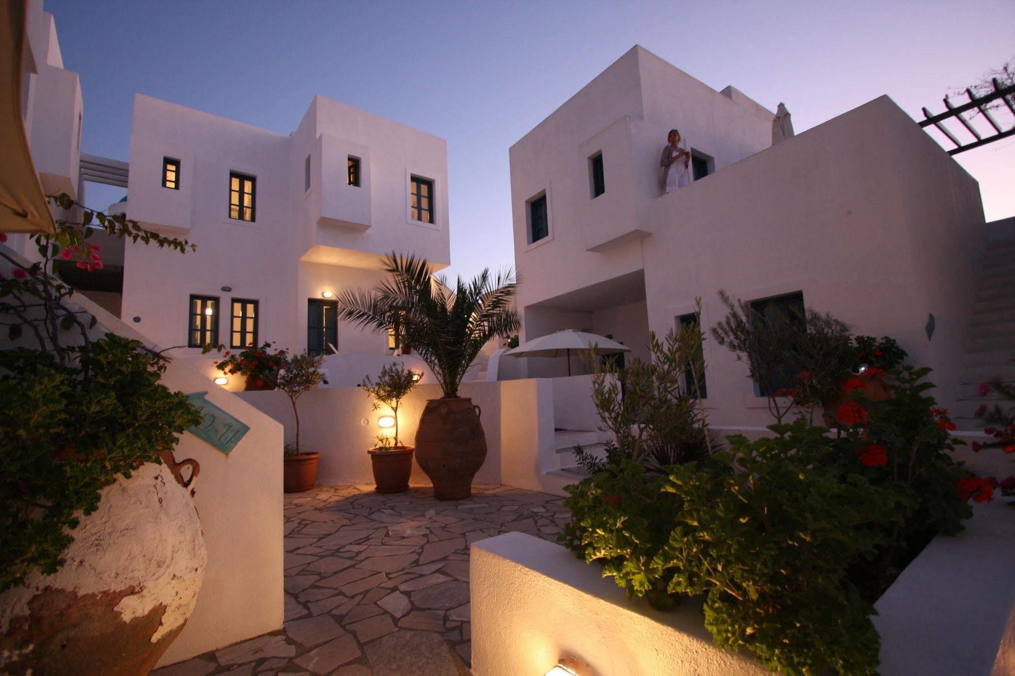 Hotel Oia'S Sunset Exterior foto