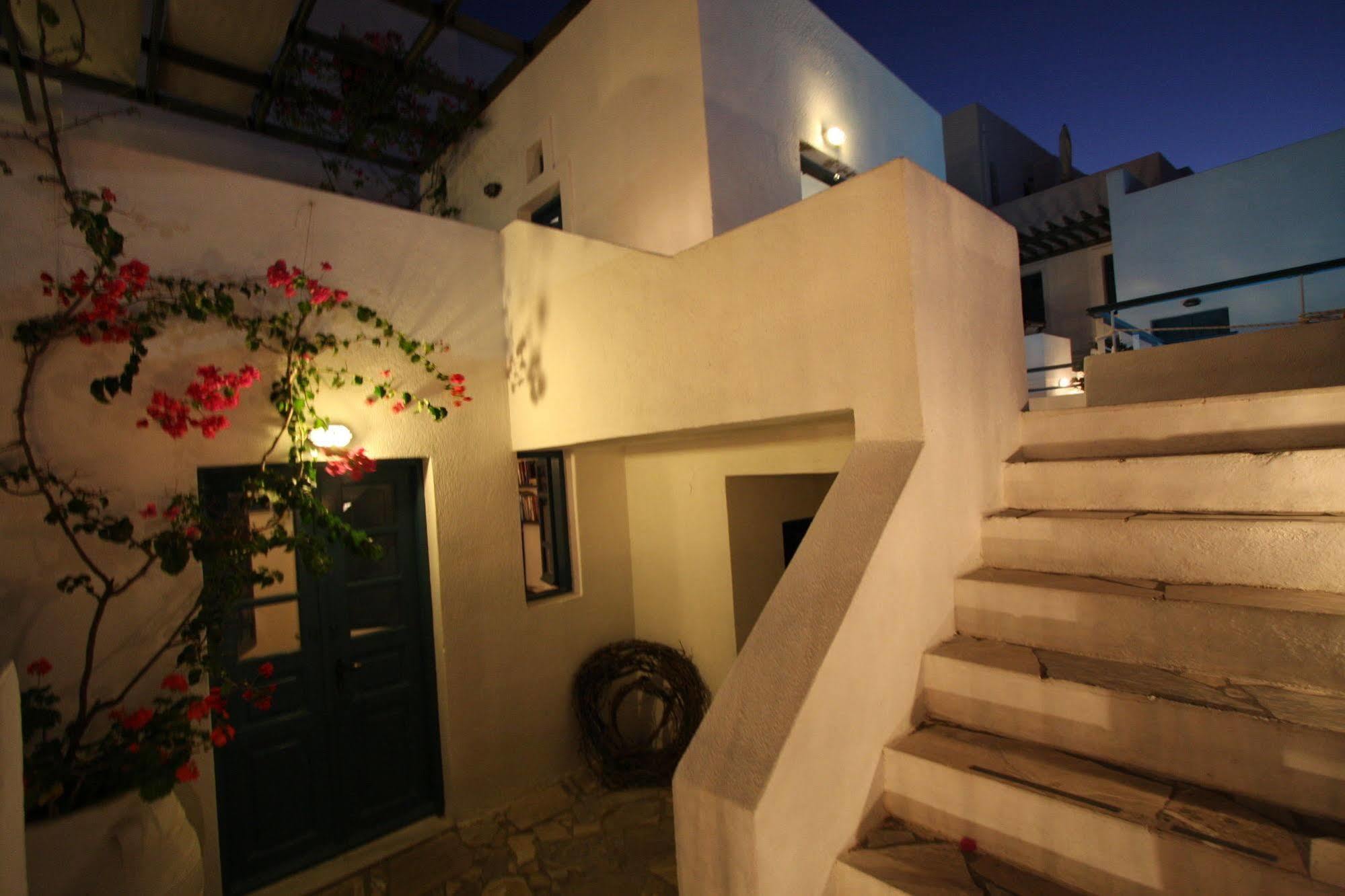 Hotel Oia'S Sunset Exterior foto